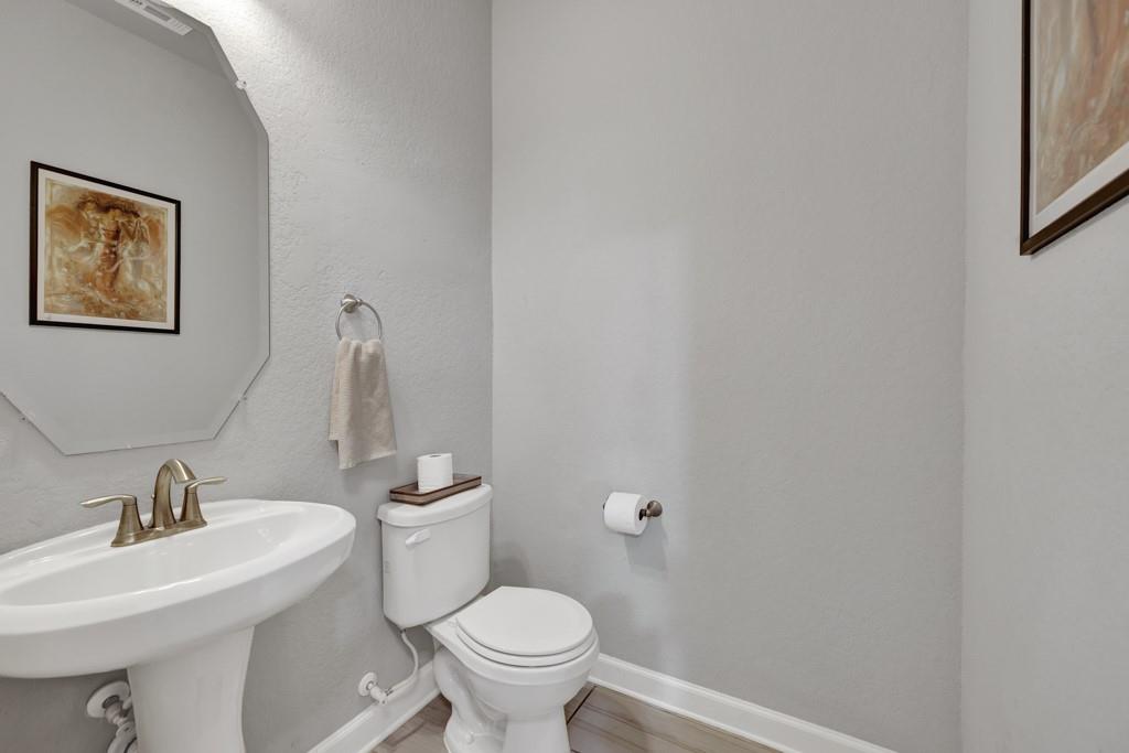 907 Highland Vista