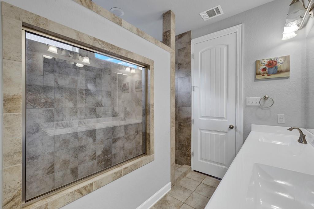 907 Highland Vista