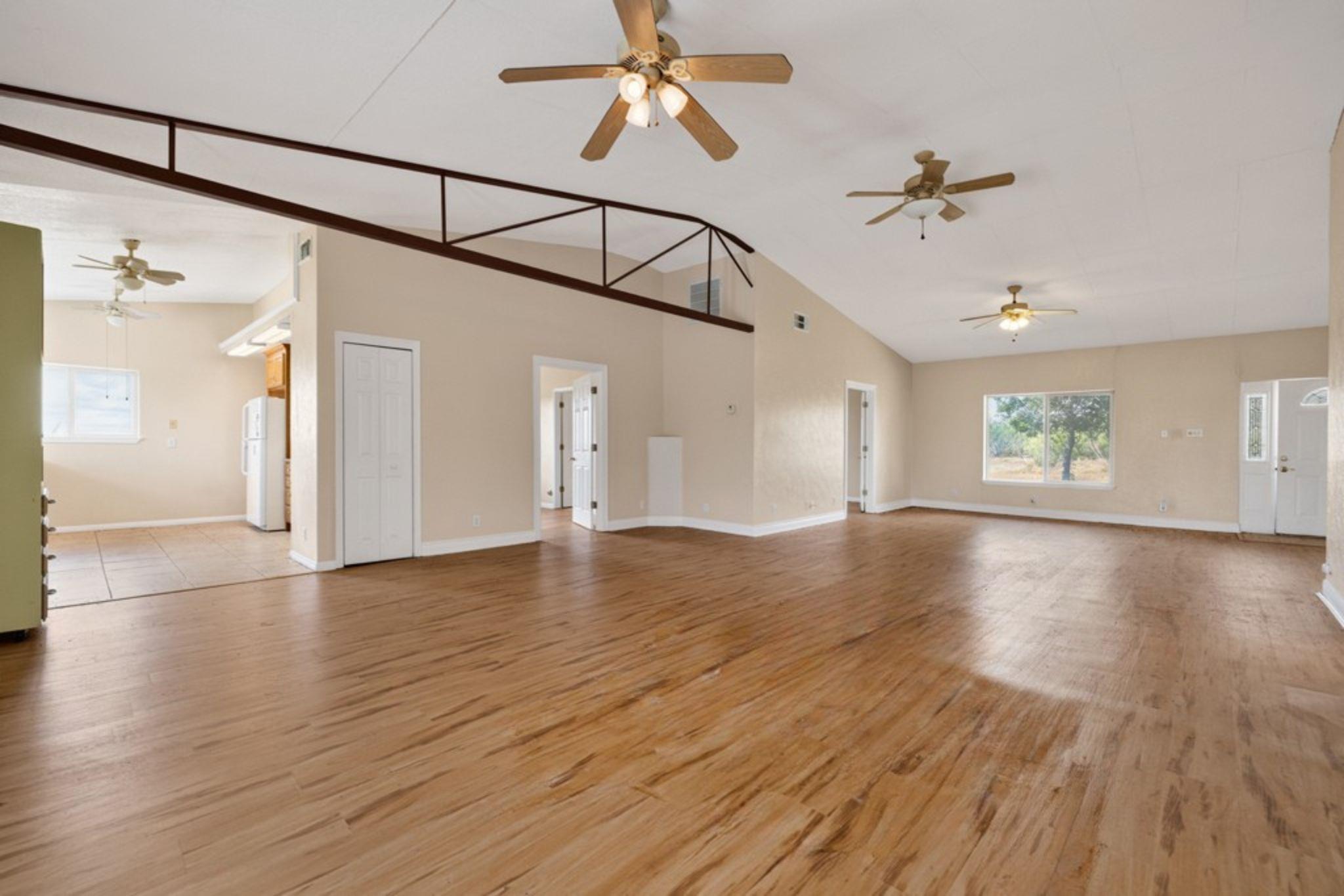8804 Williamson RD