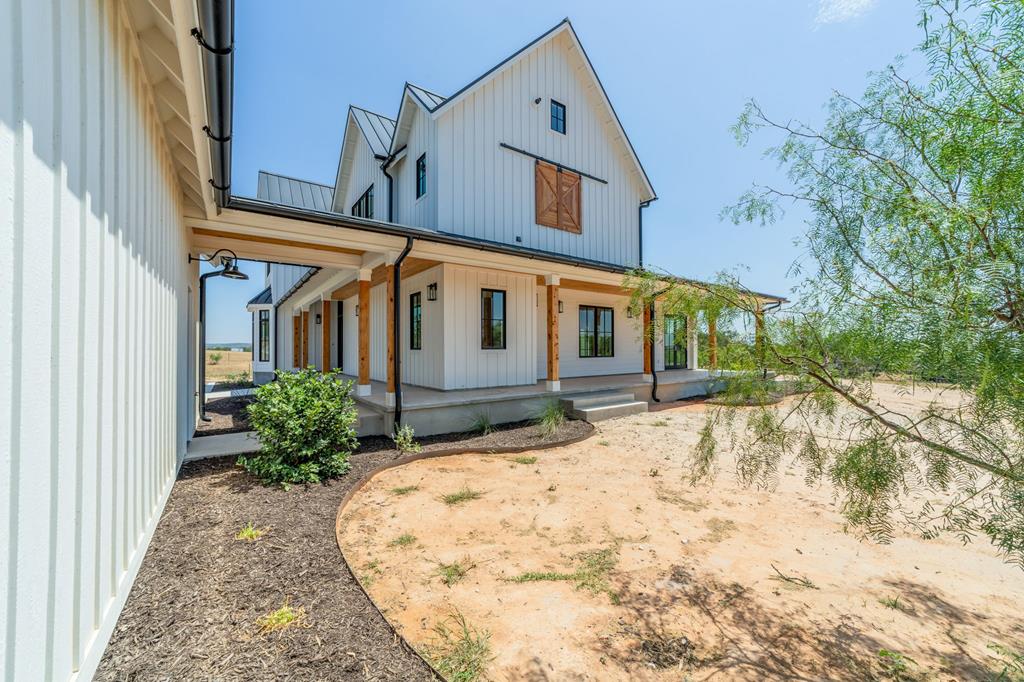 324 Klenin Place