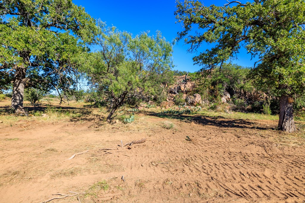 15528 Eaton Cemetery Rd