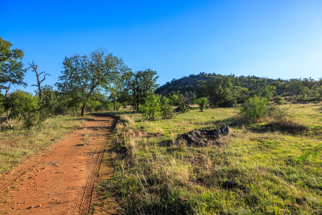 15528 Eaton Cemetery Rd