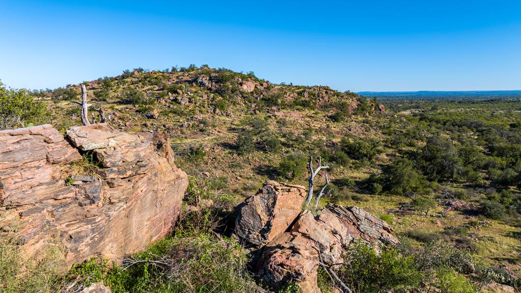 15528 Eaton Cemetery Rd