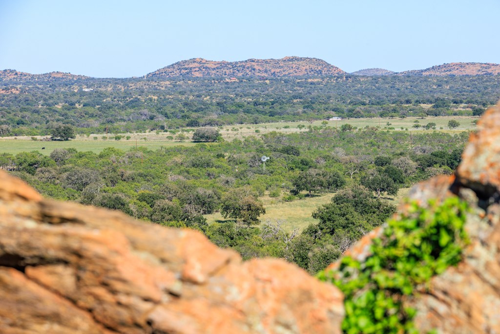 15528 Eaton Cemetery Rd