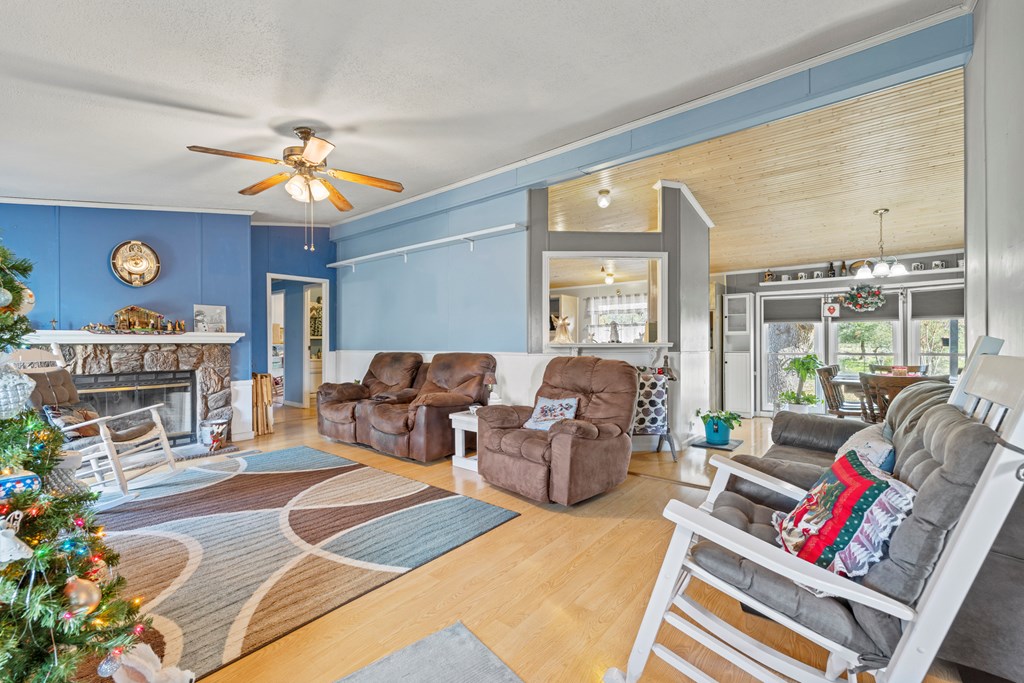 4411 Doss Spring Creek Rd