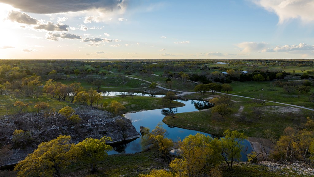 485 W Living Water Ranch Rd.