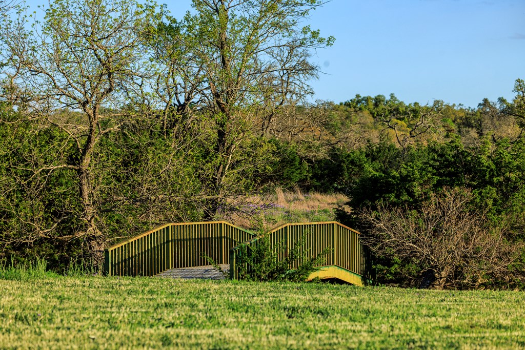 485 W Living Water Ranch Rd.