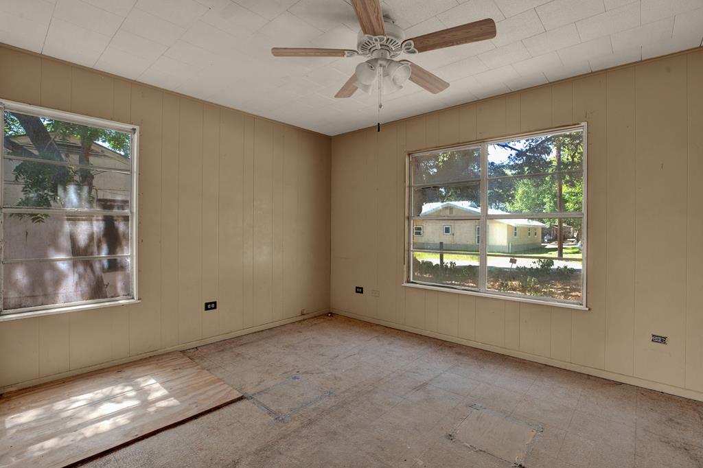 212 & 208 Myrtle Ave