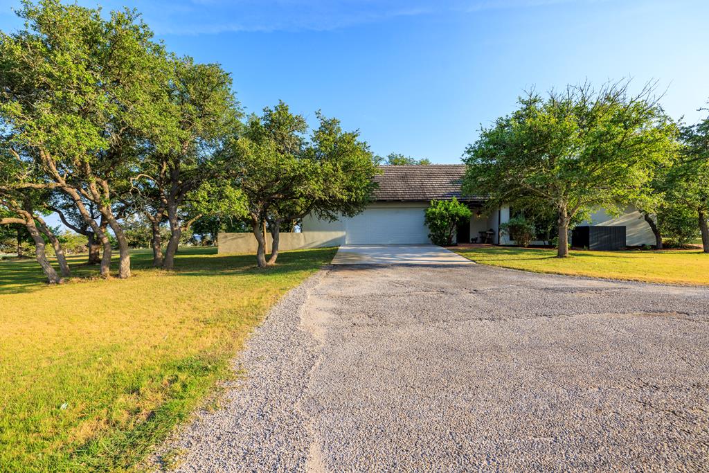 245 E Hidden Hills Ranch Rd