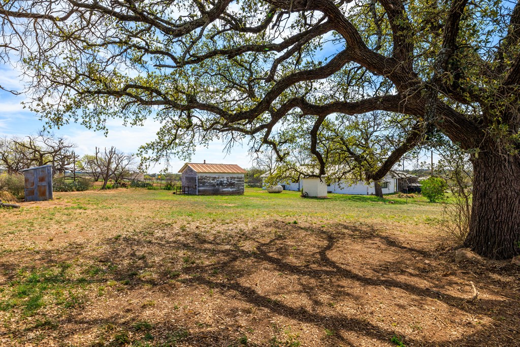 2174 E Ranch Rd 1222