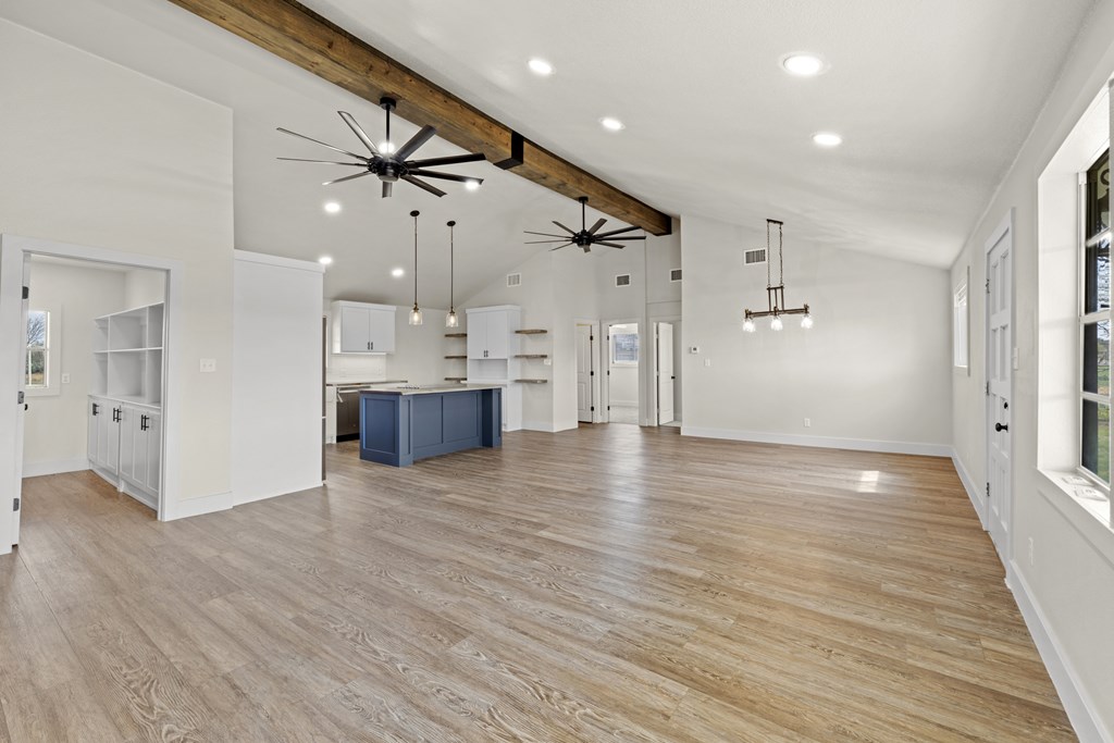 2174 E Ranch Rd 1222