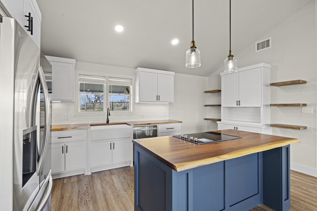 2174 E Ranch Rd 1222