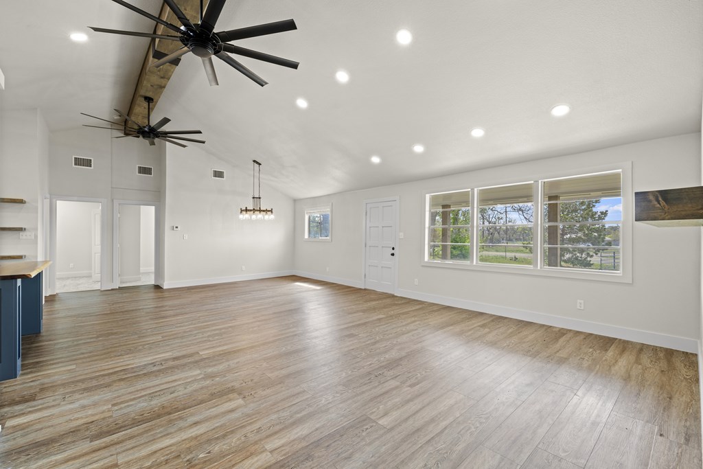 2174 E Ranch Rd 1222