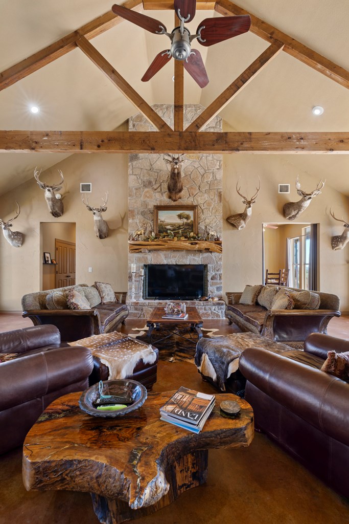 515 Settlers Way