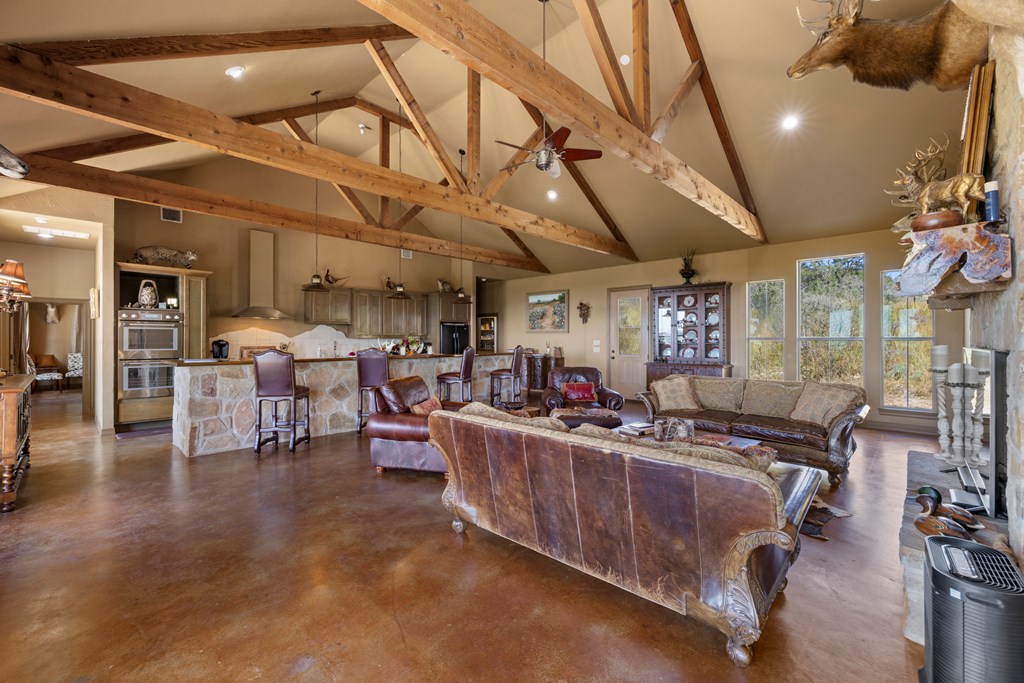 515 Settlers Way