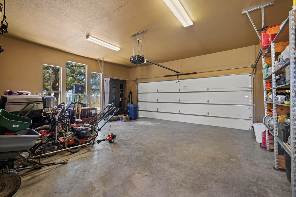 515 Settlers Way