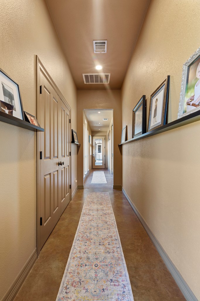 515 Settlers Way