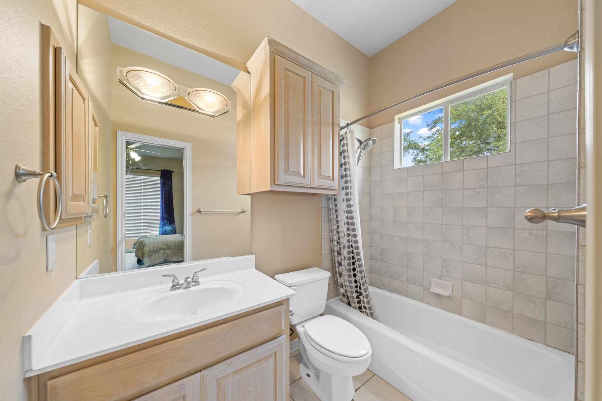 106 Mesquite TRL
