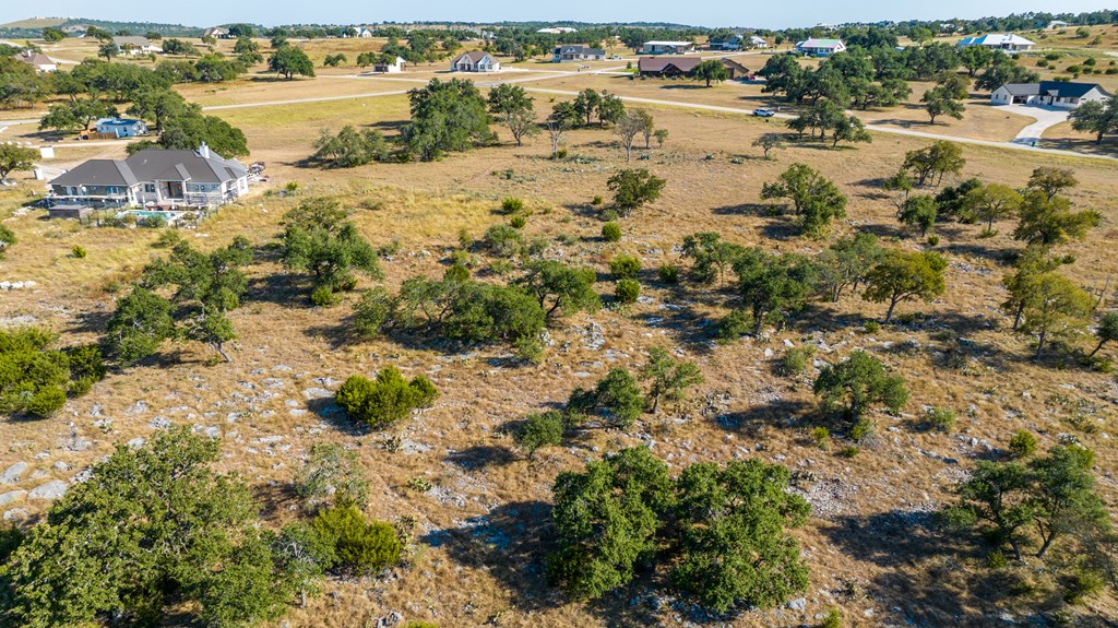 658 Thriving Oak Dr.