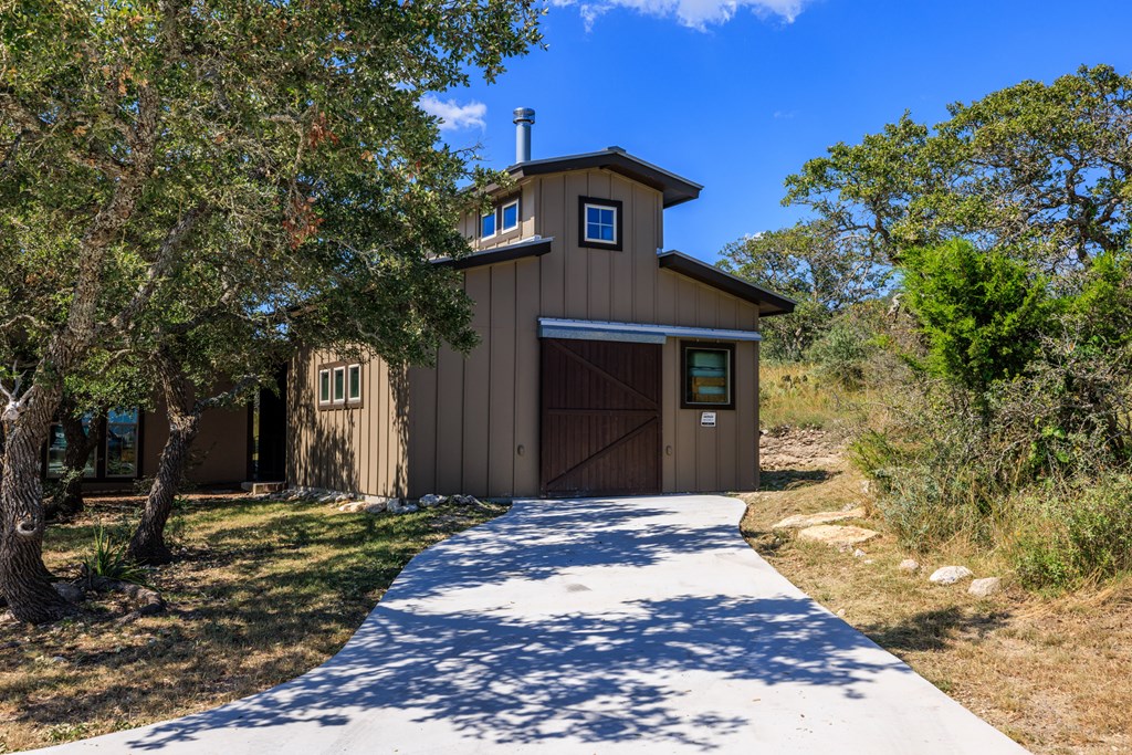 515 Settlers Way
