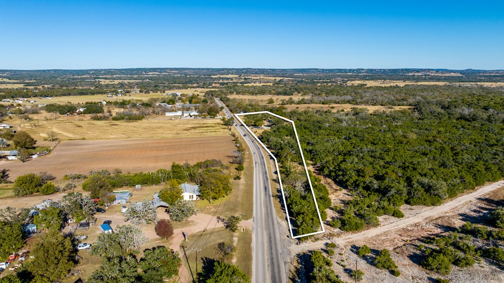 2933 N State Hwy 16