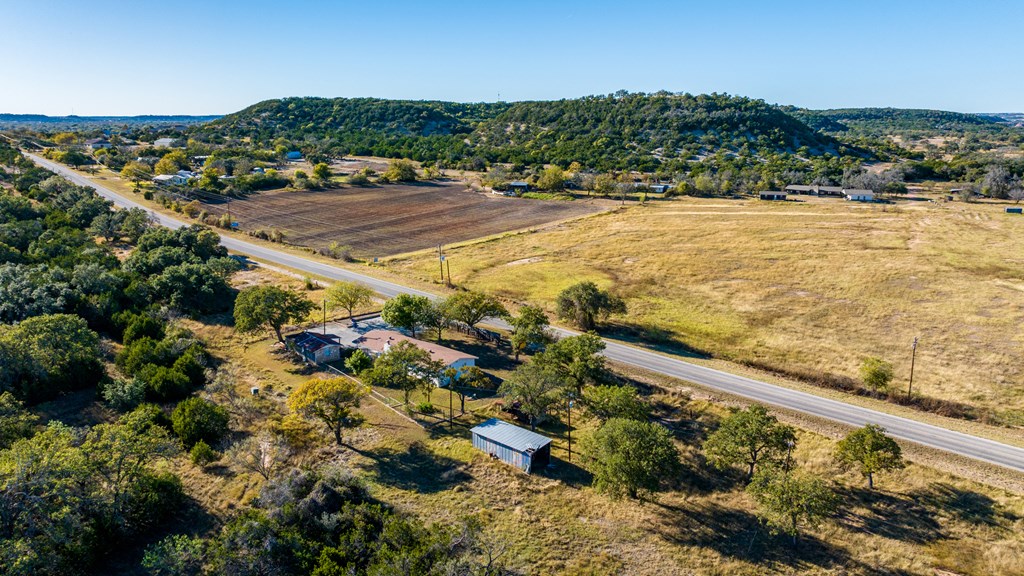 2933 N State Hwy 16