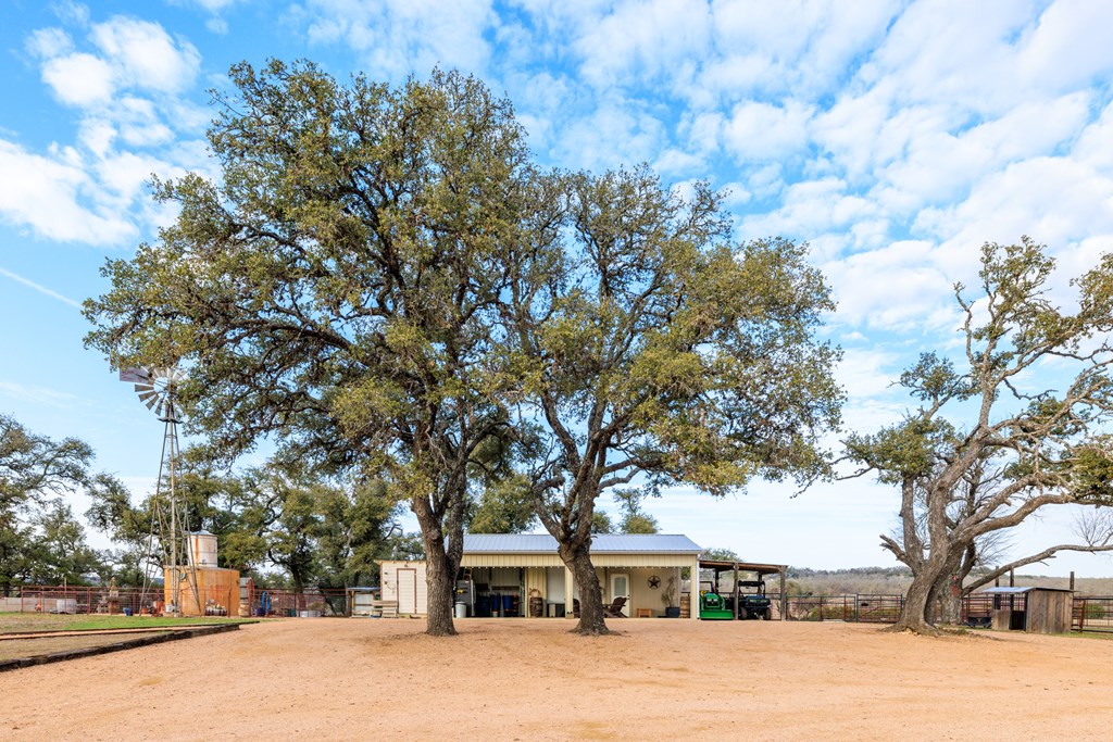 888 Dietrich Rd