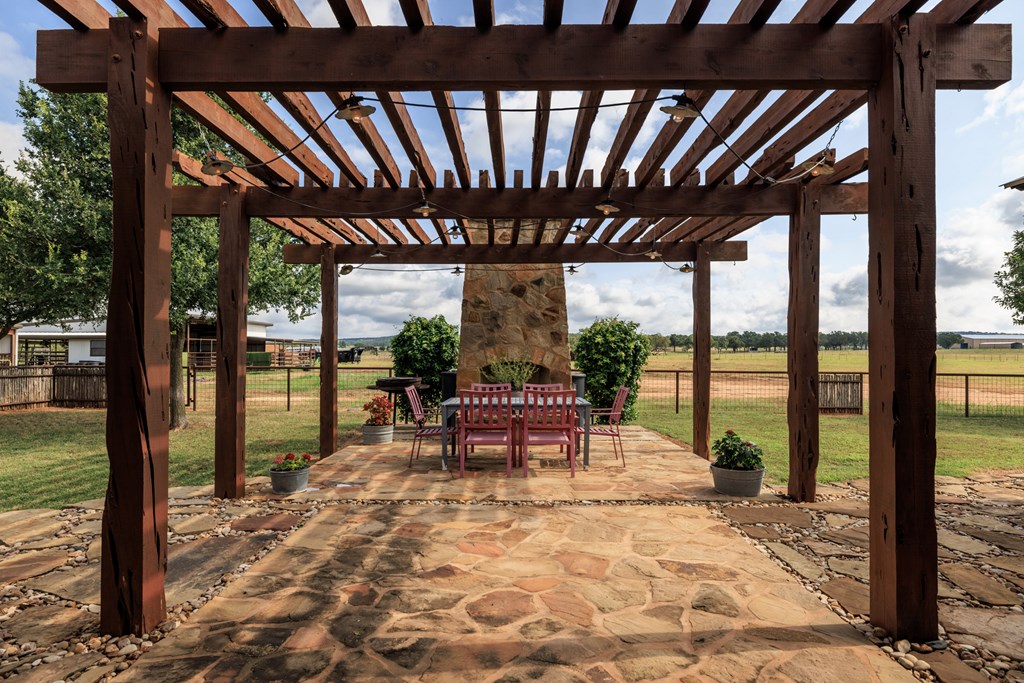 5686 Ranch Rd 1631