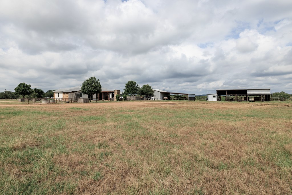 5686 Ranch Rd 1631