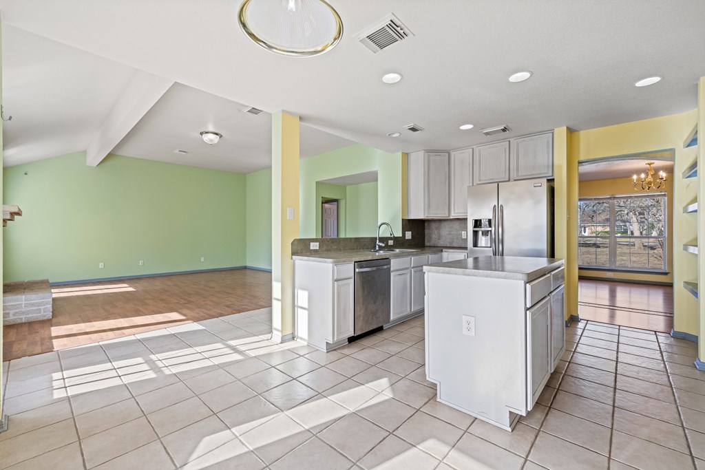 134 Bobbie Lynn St