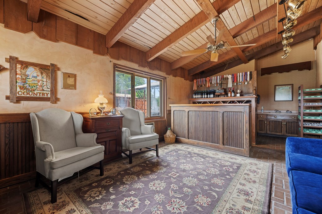 463 Bell Mountain Rd