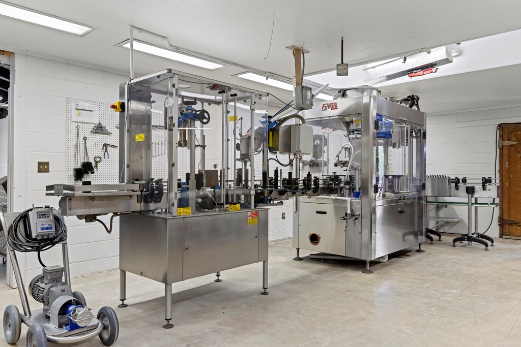 463 Bell Mountain Rd