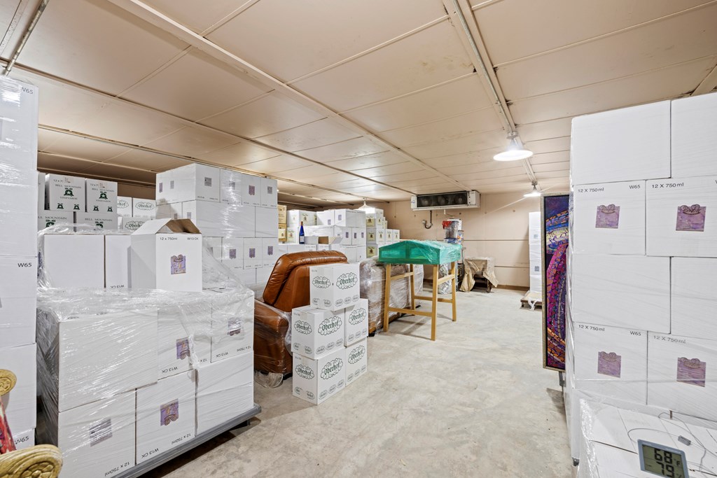 463 Bell Mountain Rd