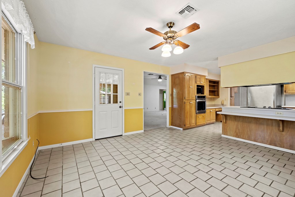 126 Tanglewood Dr