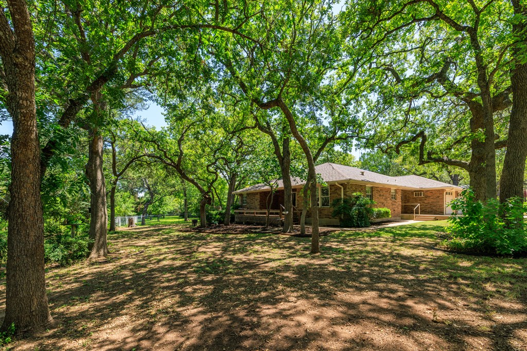 126 Tanglewood Dr