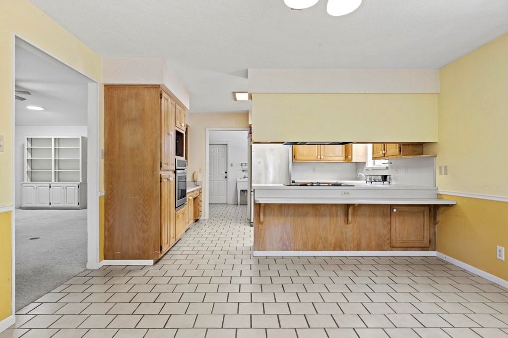 126 Tanglewood Dr