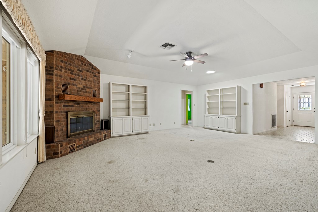 126 Tanglewood Dr
