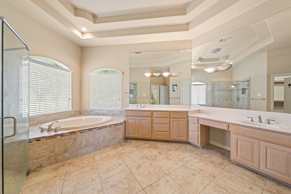 106 Mesquite Trl
