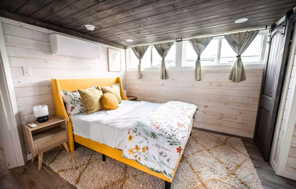 5386 Ranch Rd 1376 205