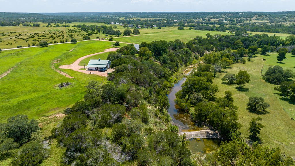 810 Clear Creek Rd