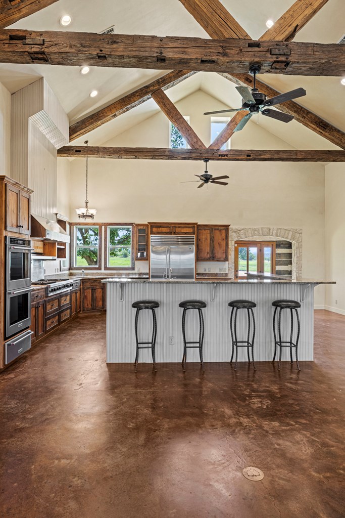 810 Clear Creek Rd
