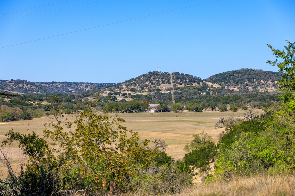 241 N US Hwy 87