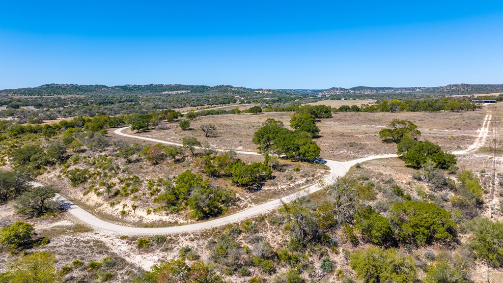 241 N US Hwy 87