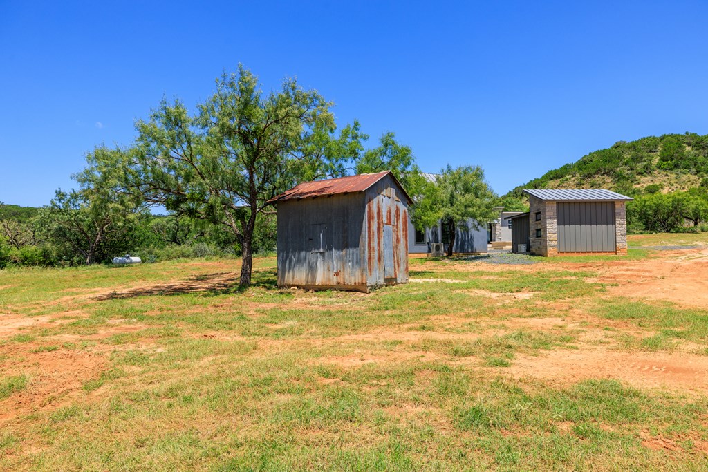 1825 Onion Creek Rd