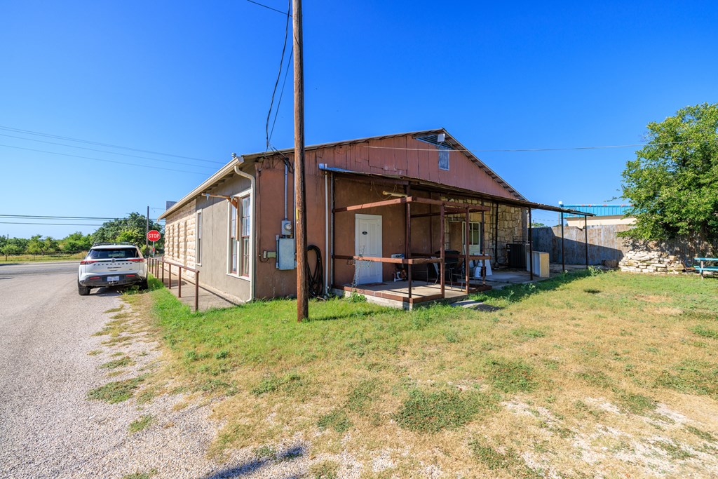 23654 US Hwy 290