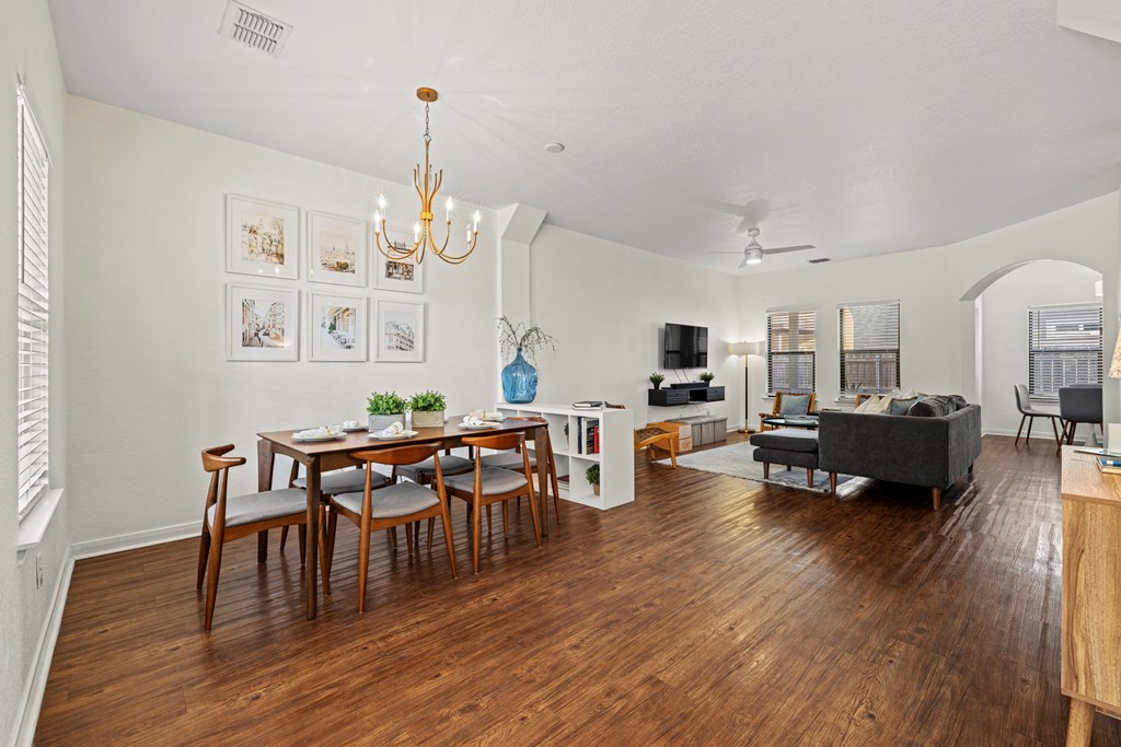 510 Mueller St 16