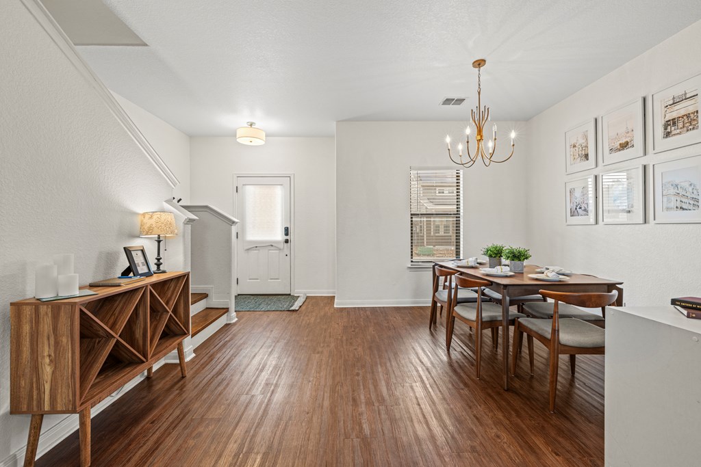 510 Mueller St 16