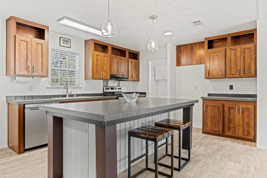 429 Spanish Oak Trail