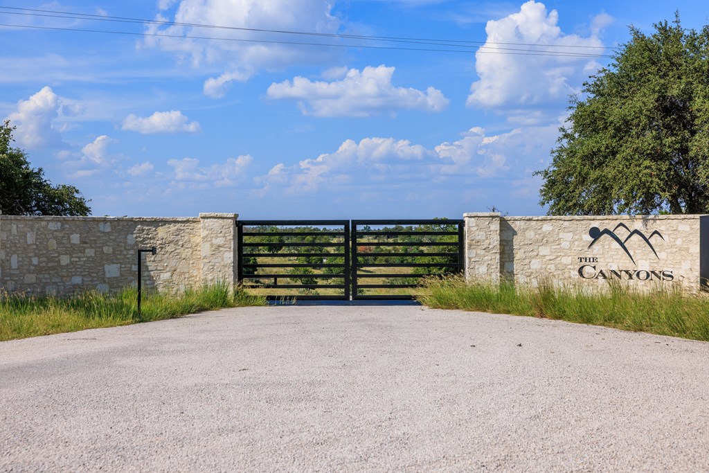 lot 7 Longview Dr # 7