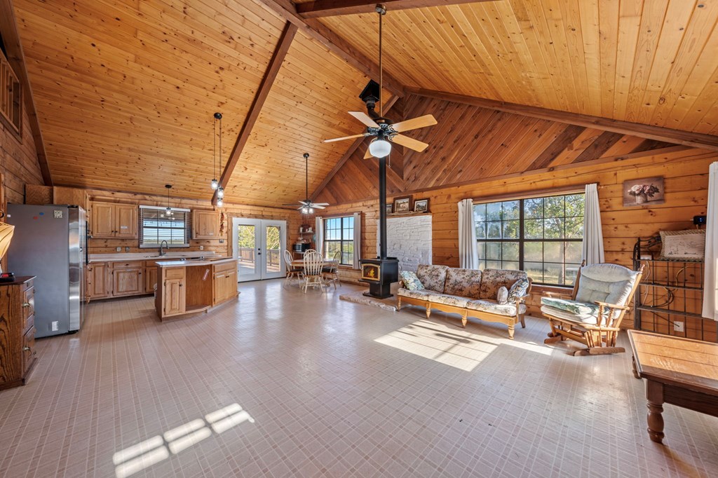 716 Reeh Weinheimer Rd